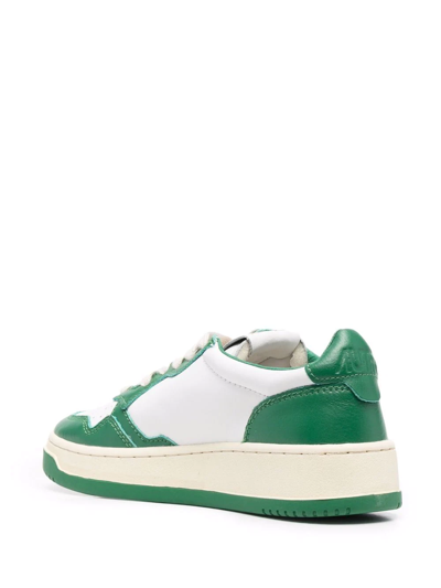 Shop Autry Medalist Low-top Sneakers In Weiss