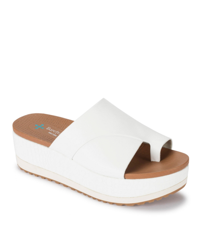 Baretraps Harlow Platform Slide Sandals Women's Shoes In White | ModeSens