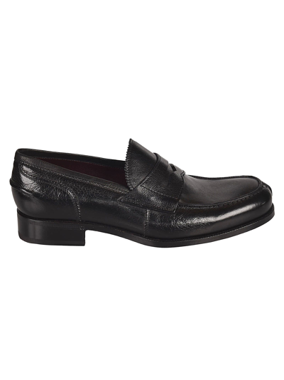 Shop Lidfort Classic Loafers In Black