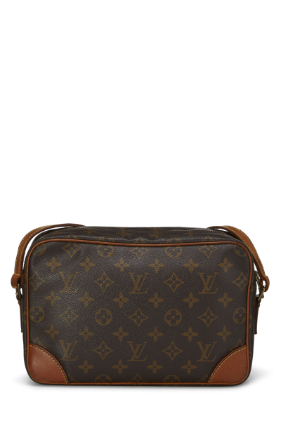 Pre-owned Louis Vuitton Monogram Canvas Trocadero 27