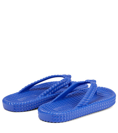 Shop Isabel Marant Fira Weave-effect Thong Sandals In Blue