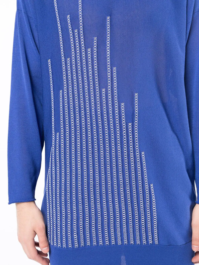 Shop Sulvam Contrast-stitch Jumper In Blau