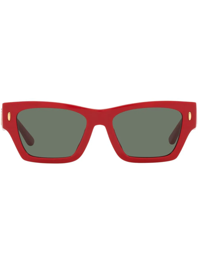 Shop Tory Burch Rectangular Lense Sunglasses In Grau