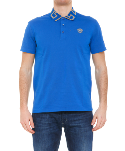 Shop Versace La Greca Motif Collar Polo T-shirt In Blue