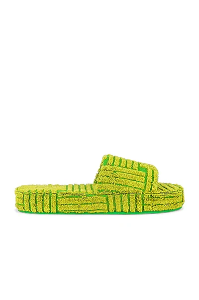 Shop Bottega Veneta Resort Sandal In Parakeet & Kiwi