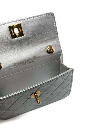 Pre-owned Chanel 1990s Diamond-quilted Mini Bag In Silver