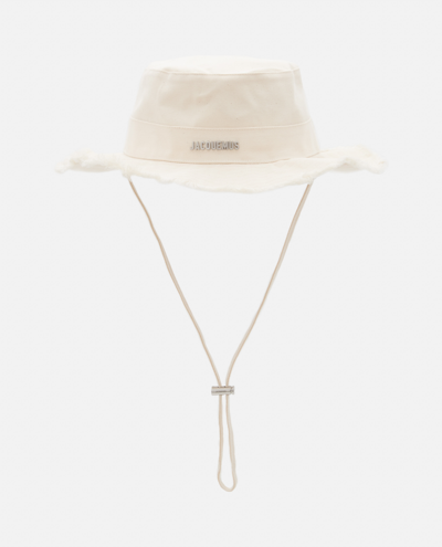 Shop Jacquemus &#039le Bob Artichaut&#039 Bucket Hat In White
