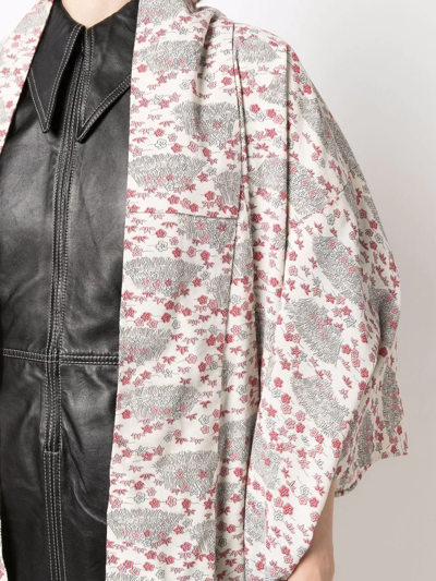 Pre-owned A.n.g.e.l.o. Vintage Cult 1970s Floral Print Kimono In Neutrals