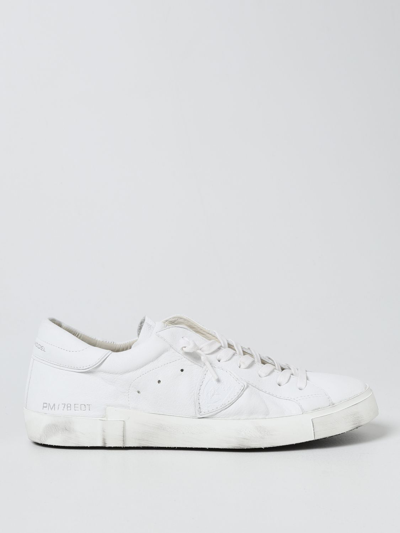 Shop Philippe Model Prsx  Sneakers In Vintage Leather In White