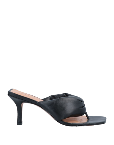 Shop Vicenza ) Woman Thong Sandal Black Size 8 Soft Leather