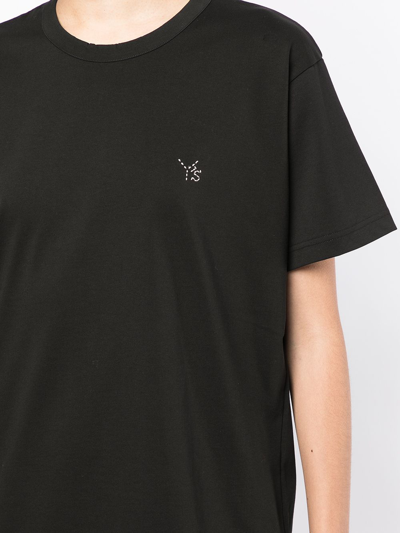 Shop Y's Embroidered-logo T-shirt In Schwarz