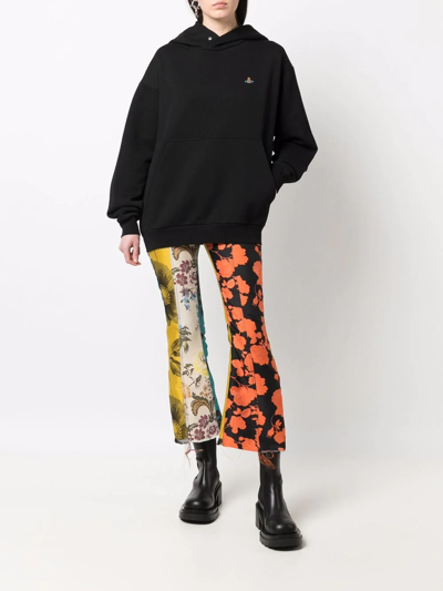 Shop Vivienne Westwood Embroidered-logo Pullover Hoodie In Schwarz