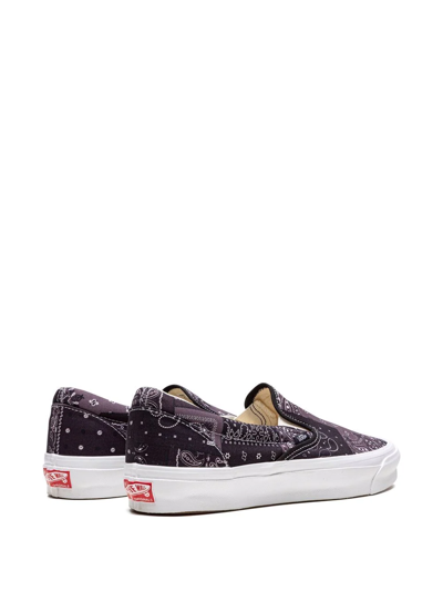 Vans Og Classic Slip-on Sneakers In Black