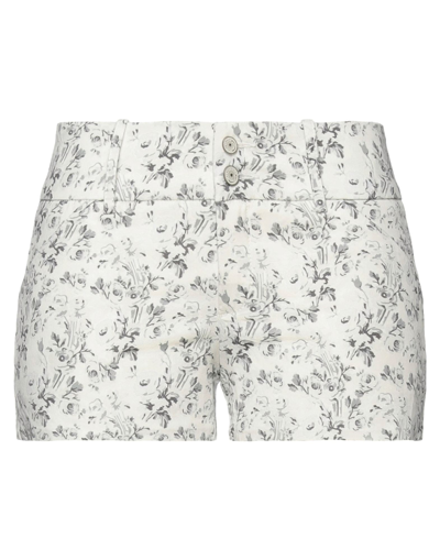 Shop Jacob Cohёn Woman Shorts & Bermuda Shorts White Size 27 Cotton, Elastane