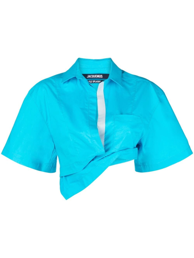 Shop Jacquemus La Chemise Capri Cropped Shirt In Blau