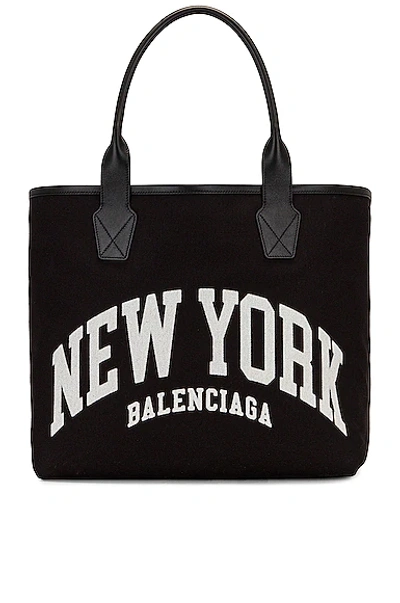 Shop Balenciaga Large New York Beach Bag Tote In Black & White