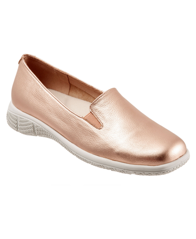 Shop Trotters Women's Universal Loafers Women's Shoes In Rose Gold Metallic