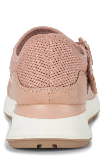 Baretraps Bianna Mesh Cushioned Sneaker In Sand