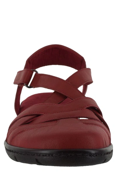 Easy Street Garrett Flats In Red