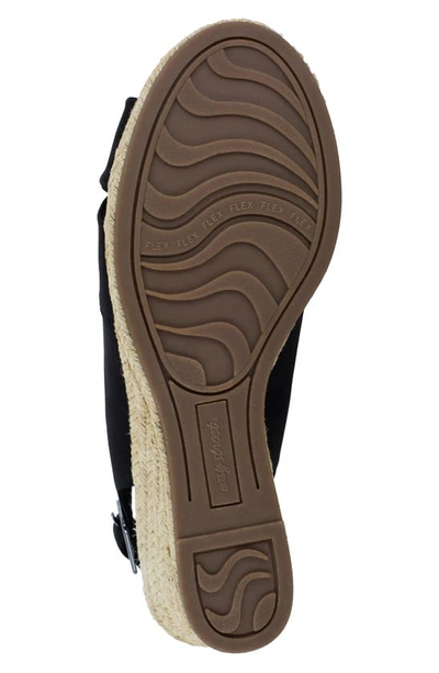 Easy Street Maureen Womens Faux Leather Slingback Wedge Sandals In Black