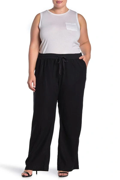 Shop Caslon ® Solid Pull-on Linen Blend Pants In Black