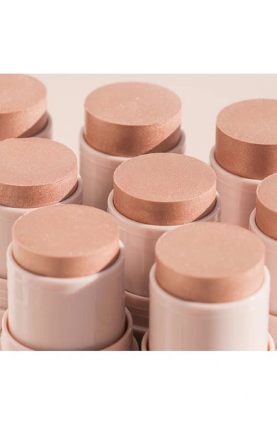 Wander Beauty On-the-glow Blush & Illuminator In Petal Pink/ Nude Glow