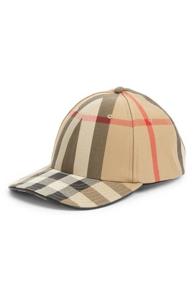 Vader kennisgeving Artefact Burberry Giant Check Baseball Cap In Archive Beige | ModeSens