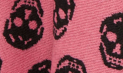 Shop Alexander Mcqueen Skull Wool Reversible Scarf In Pink/ Black