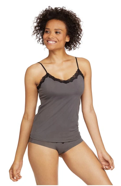 Uwila Warrior Happy Seamless Lace Trim Camisole In Shale