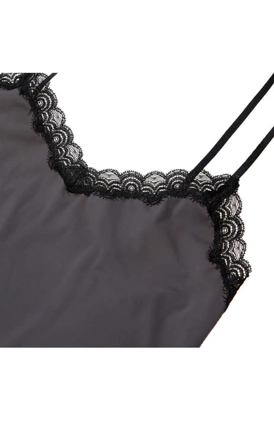 Uwila Warrior Happy Seamless Lace Trim Camisole In Shale