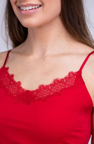 Uwila Warrior Happy Seamless Lace Trim Camisole In Jester Red
