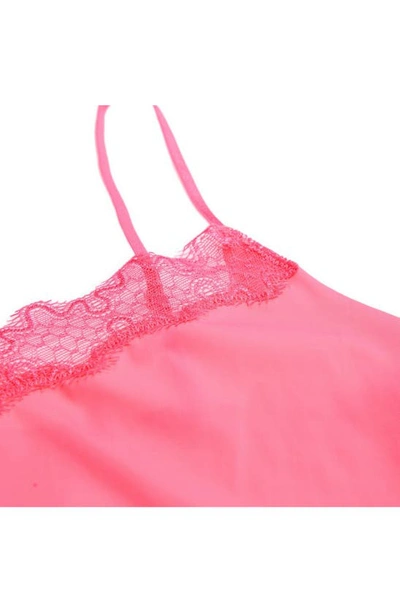 Uwila Warrior Happy Seamless Lace Trim Camisole In Camilla Rose