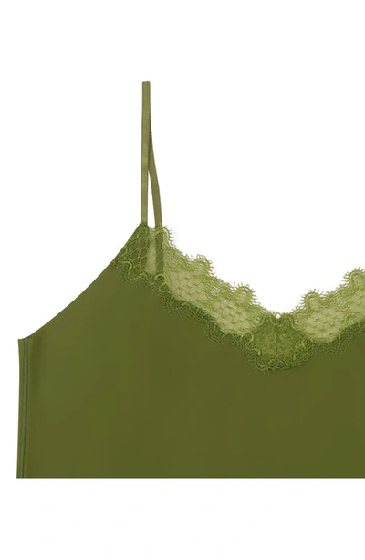 Uwila Warrior Happy Seams Lace-trim Camisole In Terrarium Moss