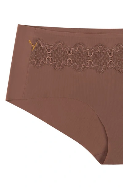 Uwila Warrior Happy Seams Lace Trim Seamless Briefs In Toffee
