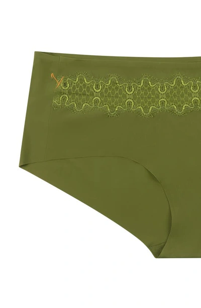 Uwila Warrior Happy Seams Lace Trim Seamless Briefs In Terrarium Moss