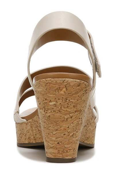 Naturalizer Cynthia Platform Wedge Sandal In Porcelain