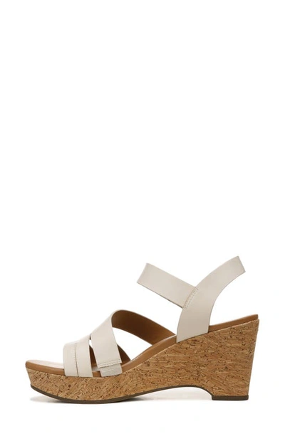 Naturalizer Cynthia Platform Wedge Sandal In Porcelain
