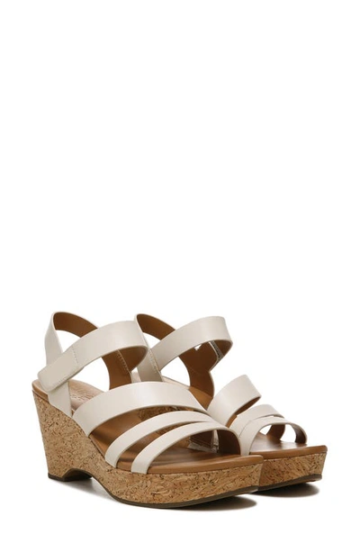 Naturalizer Cynthia Platform Wedge Sandal In Porcelain