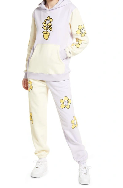 By Samii Ryan Smiley® X  Growing Smiles Colorblock Fleece Joggers In Lavender