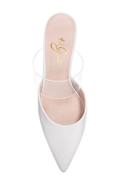 42 Gold Ronnie Pointed Toe Mule In White