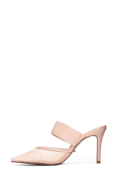 42 Gold Ronnie Pointed Toe Mule In Nude