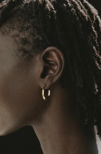 Shop Sophie Buhai Large Ridge Hoop Earrings In 18k Gold Vermeil