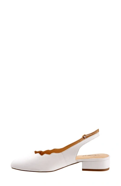 Trotters Joselyn Slingback In White