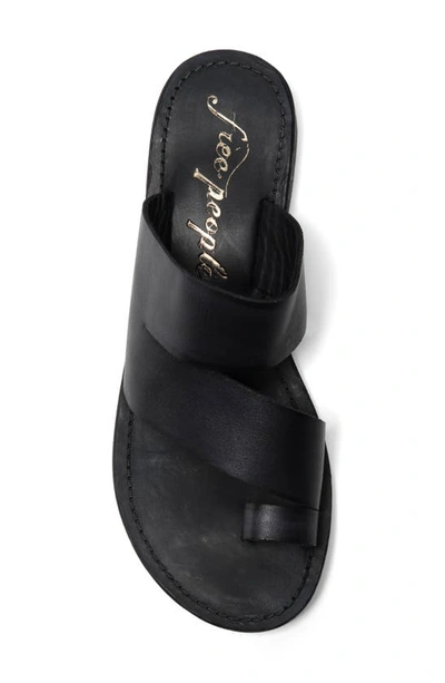 Free People Womens Toe Loop Leather Slide Sandals In Washed Black