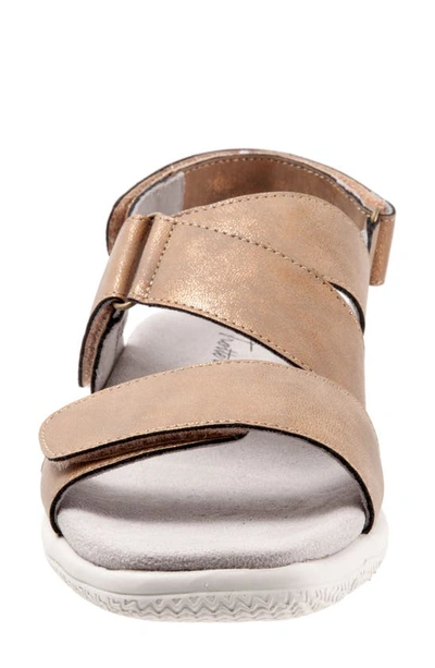 Shop Trotters Tatia Sandal In Bronze Metallic