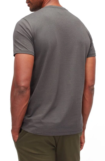 Shop Bonobos Jetsetter Performance T-shirt In Grey Pin