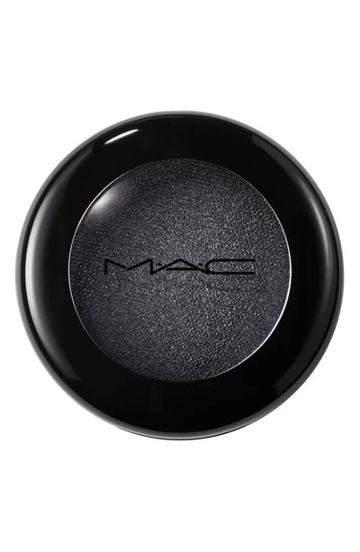 Mac Cosmetics Mac Dazzleshadow Extreme Pressed Powder In Illuminaughty