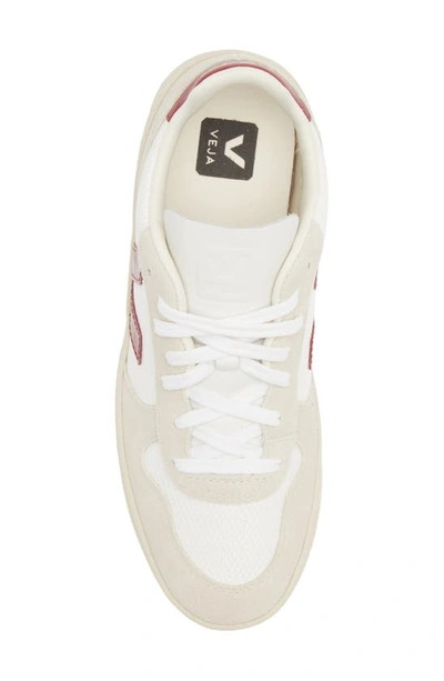 Veja V-10 Sneakers In White Natural Marsala
