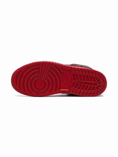 Jordan Nike Air  1 Mid Se Basketball Sneaker In Red