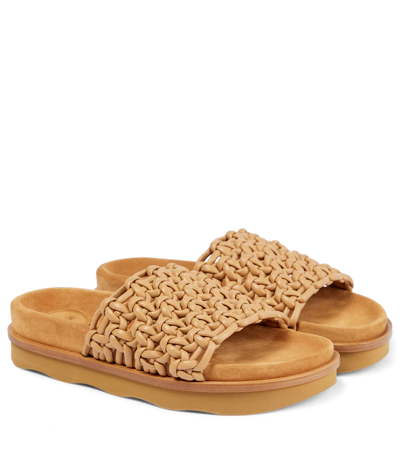 CHLOÉ CHLOÉ WAVY WOVEN LEATHER SLIDES 